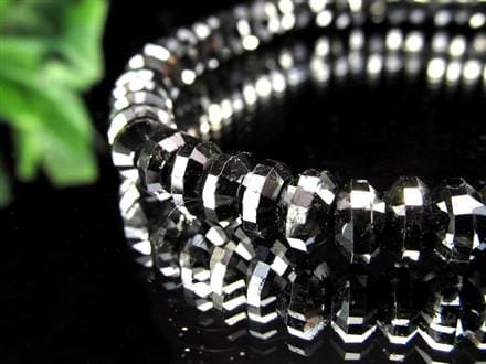 ダイヤモンド ブラックダイヤモンド 宝石 誕生石 ブレスレット
