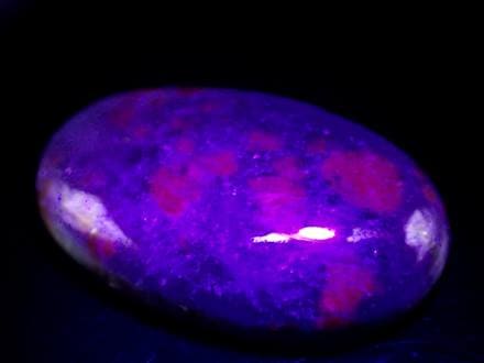 ルビーインカイヤナイト