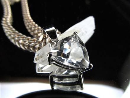 ペタライト ペンダント 葉長石 ネックレス PETALITE