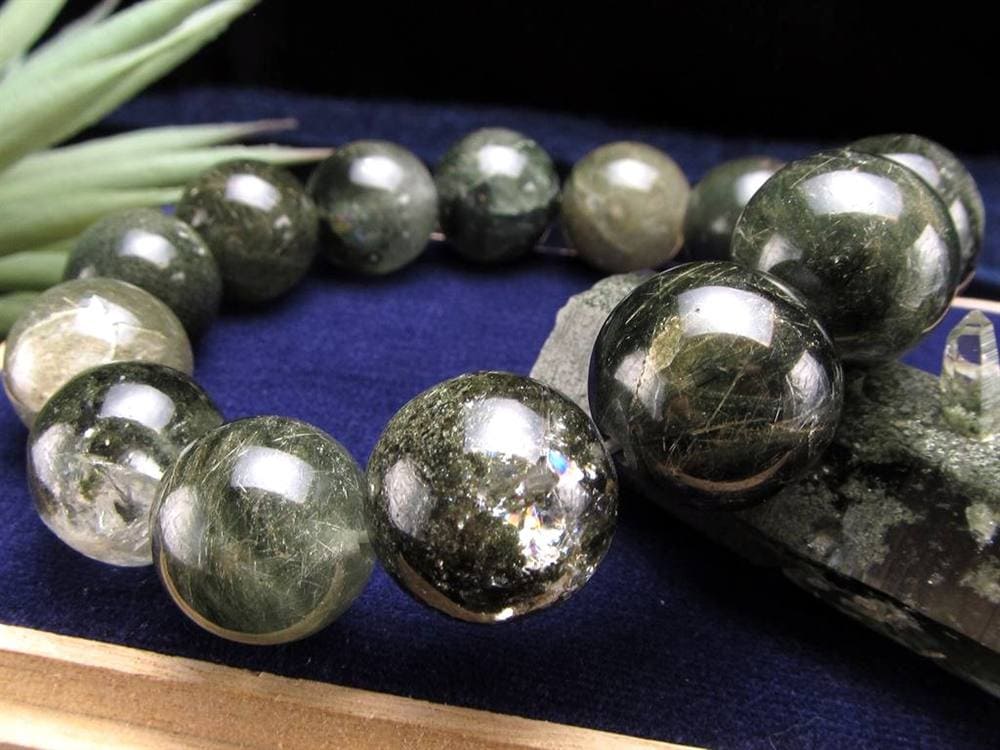 ガネーシュヒマール ヒマラヤ 水晶 ブレスレット ポイント