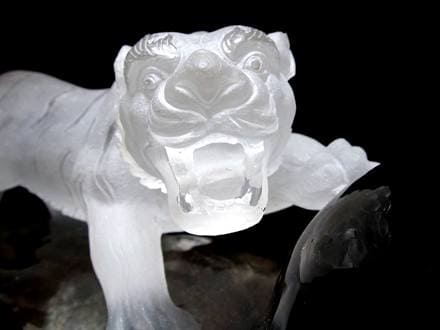 四神獣 ガーデンクォーツ 庭園水晶 白虎 彫刻 置物