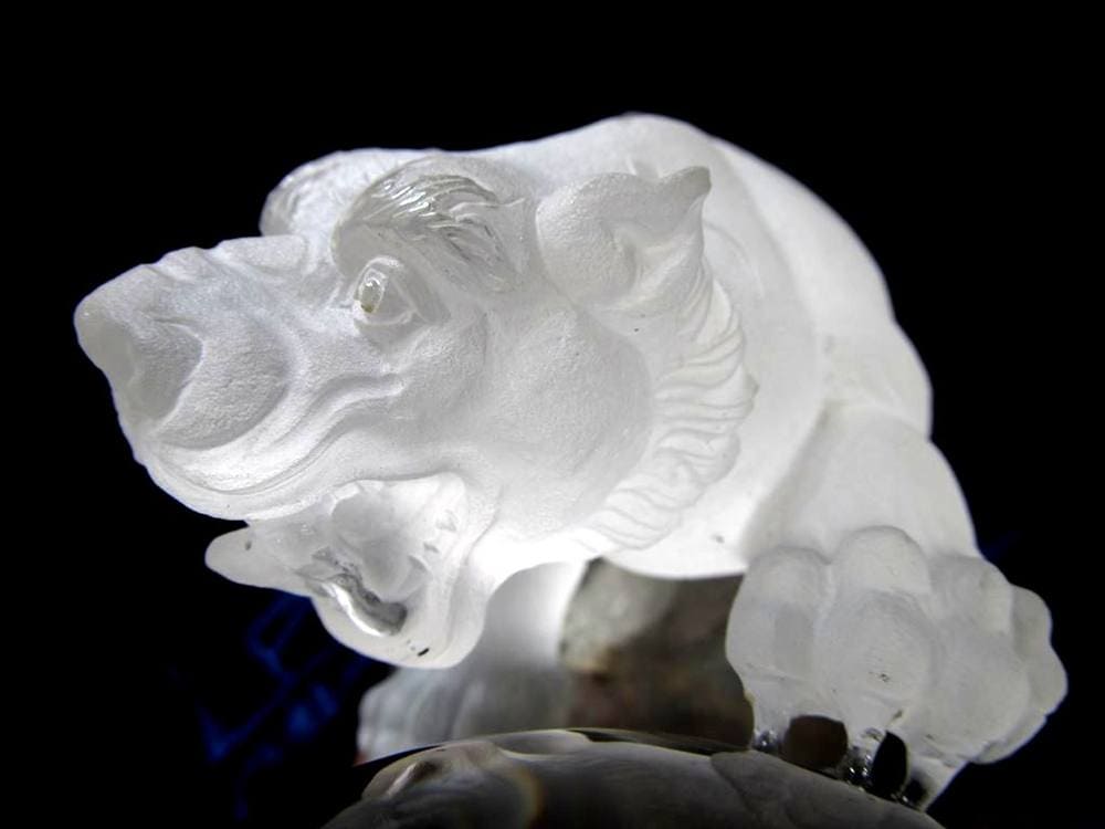四神獣 ガーデンクォーツ 庭園水晶 白虎 彫刻 置物