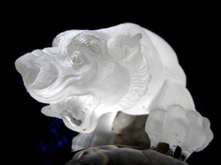 四神獣 ガーデンクォーツ 庭園水晶 白虎 彫刻 置物