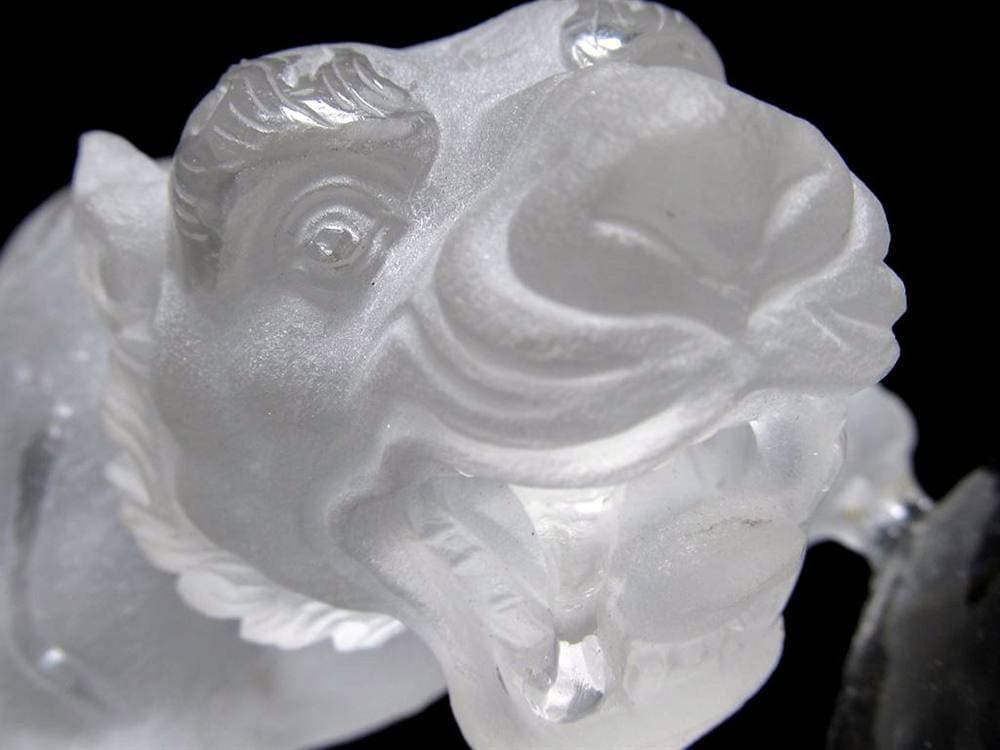 四神獣 ガーデンクォーツ 庭園水晶 白虎 彫刻 置物