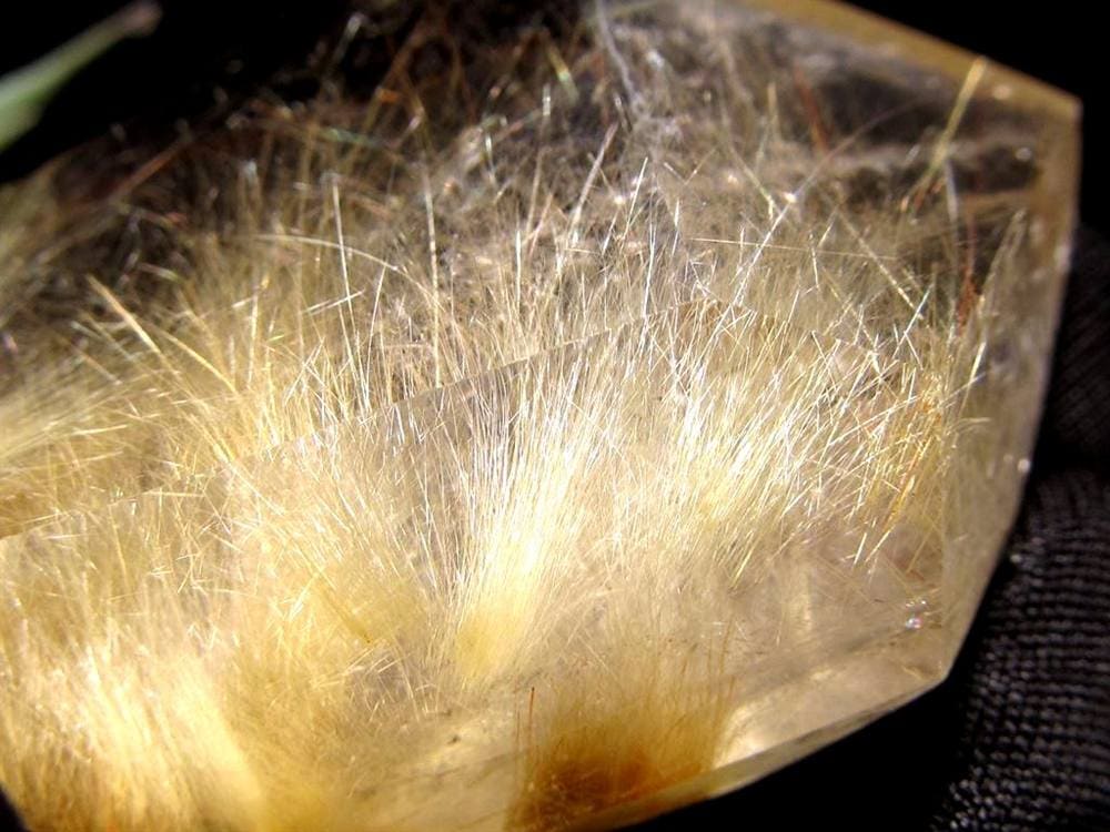 ルチル ゴールド 金針 置物 原石 金運