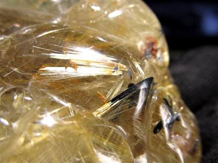 ゴールドルチルクォーツ 龍亀 ロングイ 金針 水晶 彫刻 置物 財運 瑞獣