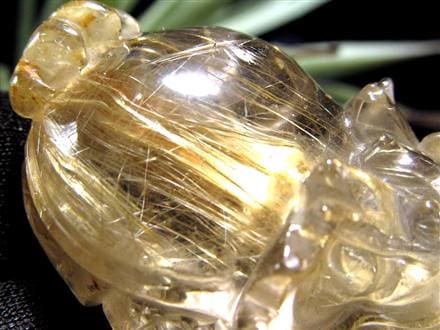 ゴールドルチルクォーツ 龍亀 ロングイ 金針 水晶 彫刻 置物 財運 瑞獣