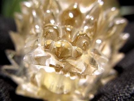 ゴールドルチルクォーツ 龍亀 ロングイ 金針 水晶 彫刻 置物 財運 瑞獣