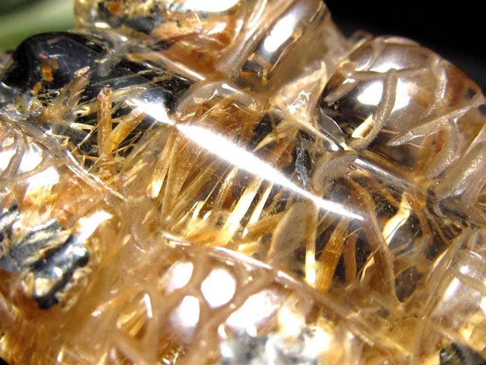 ゴールドルチルクォーツ 龍亀 ロングイ 金針 水晶 彫刻 置物 財運 瑞獣