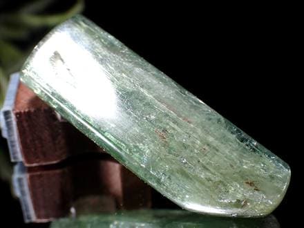 グリーンカイヤナイト 藍晶石 原石 結晶