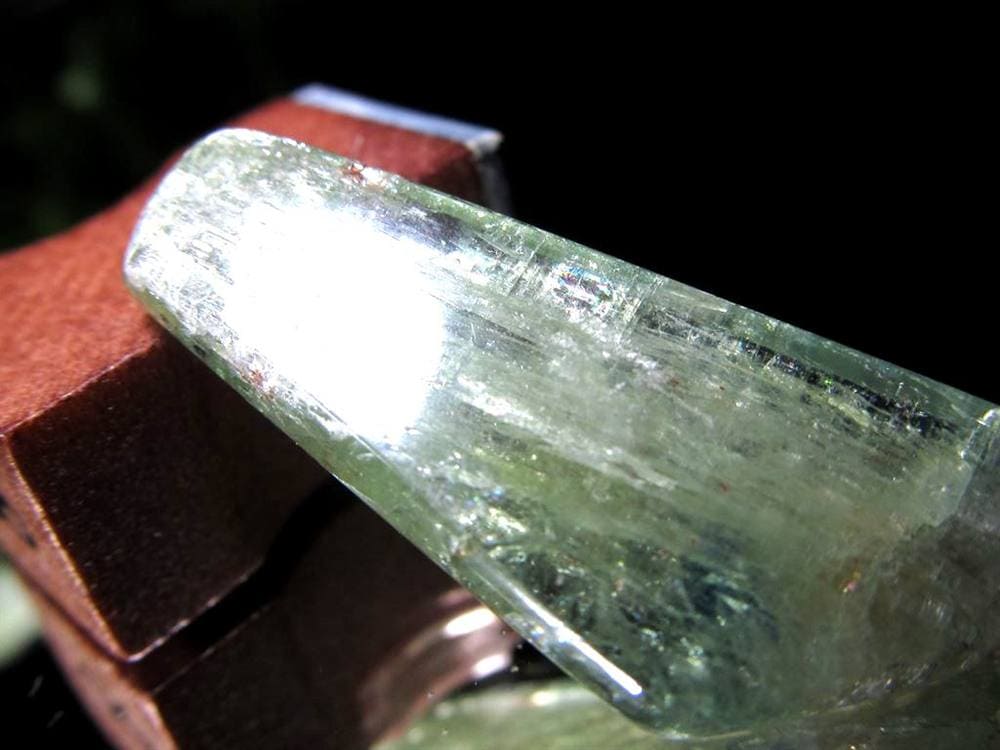 グリーンカイヤナイト 藍晶石 原石 結晶