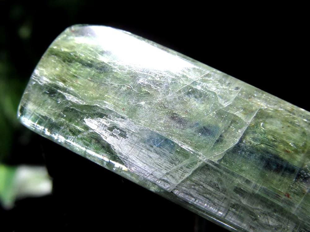 グリーンカイヤナイト 藍晶石 原石 結晶