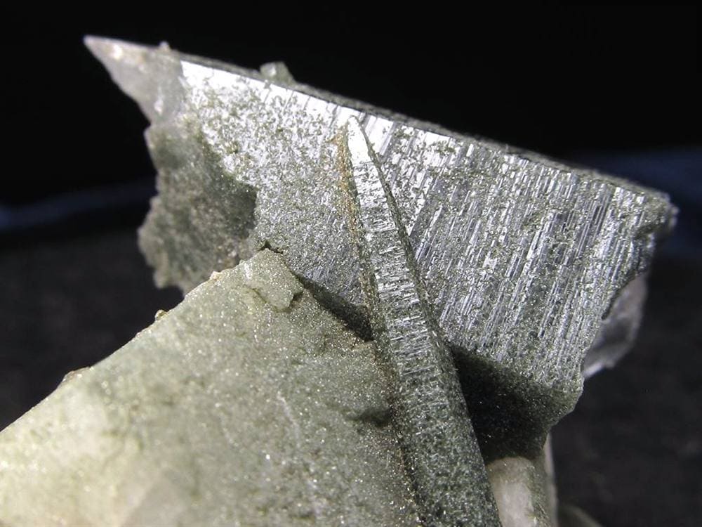 ガネーシュヒマール水晶 ヒマラヤ水晶 水晶クラスター 原石 ガネーシュヒマール ガネーシャ
