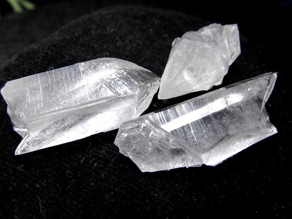 ガネーシュヒマール水晶 ヒマラヤ水晶 水晶クラスター 原石 ガネーシュヒマール ガネーシャ