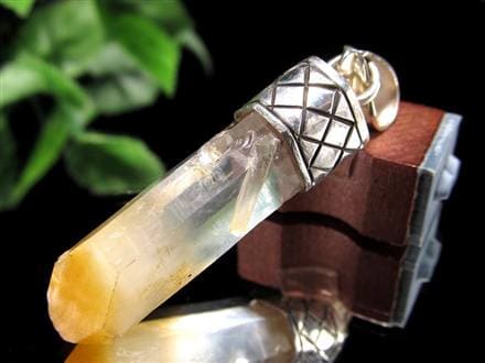 ハロイサイトインクォーツ マンゴークォーツ ポイント ペンダントトップ Silver925