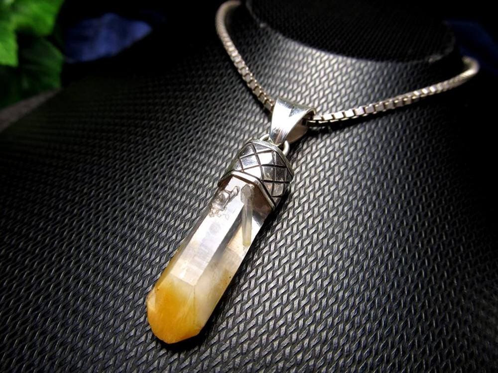 ハロイサイトインクォーツ マンゴークォーツ ポイント ペンダントトップ Silver925