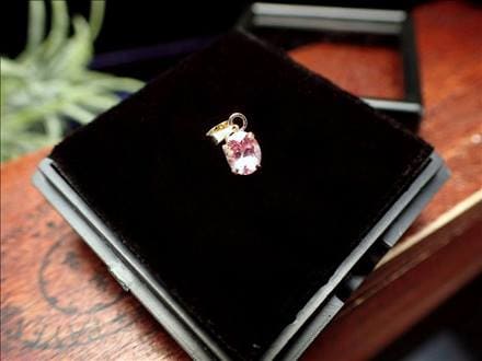 ピンクスピネル 18K スピネル ペンダントトップ 18金 尖晶石