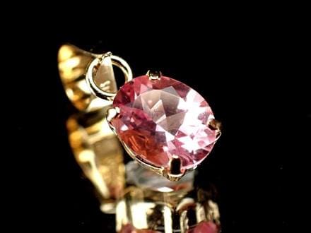 ピンクスピネル 18K スピネル ペンダントトップ 18金 尖晶石