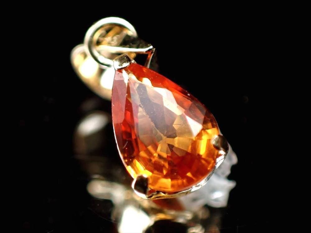 誕生石 ペンダント ジュエリー 日本製 K18