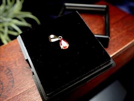 誕生石 ペンダント ジュエリー 日本製 K18