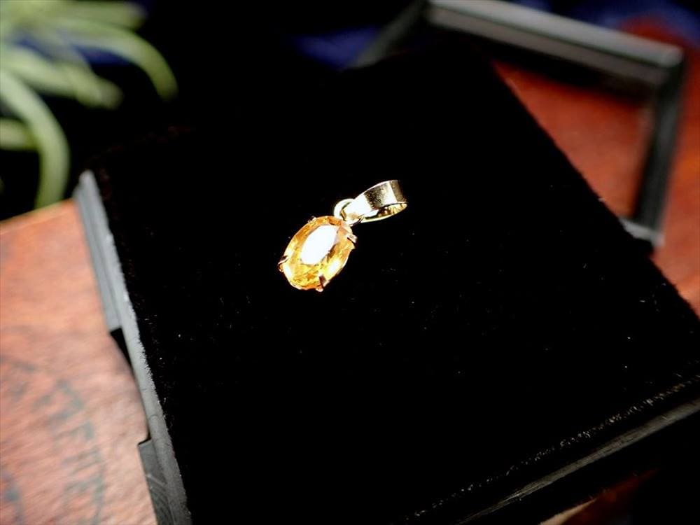 誕生石 ペンダント ジュエリー 日本製 K18