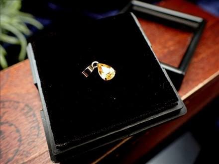 誕生石 ペンダント ジュエリー 日本製 K18