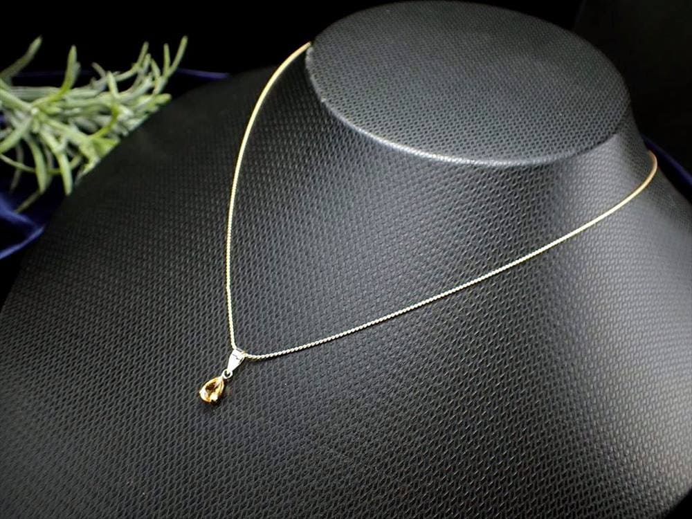 誕生石 ペンダント ジュエリー 日本製 K18