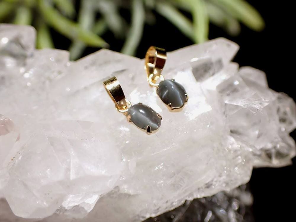 アレキサンドライトキャッツアイ 誕生石 ペンダント ジュエリー 日本製 K18