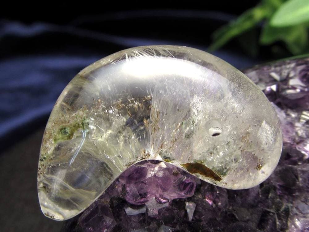 ガネーシュヒマール ヒマラヤ 水晶 勾玉 ビーズ