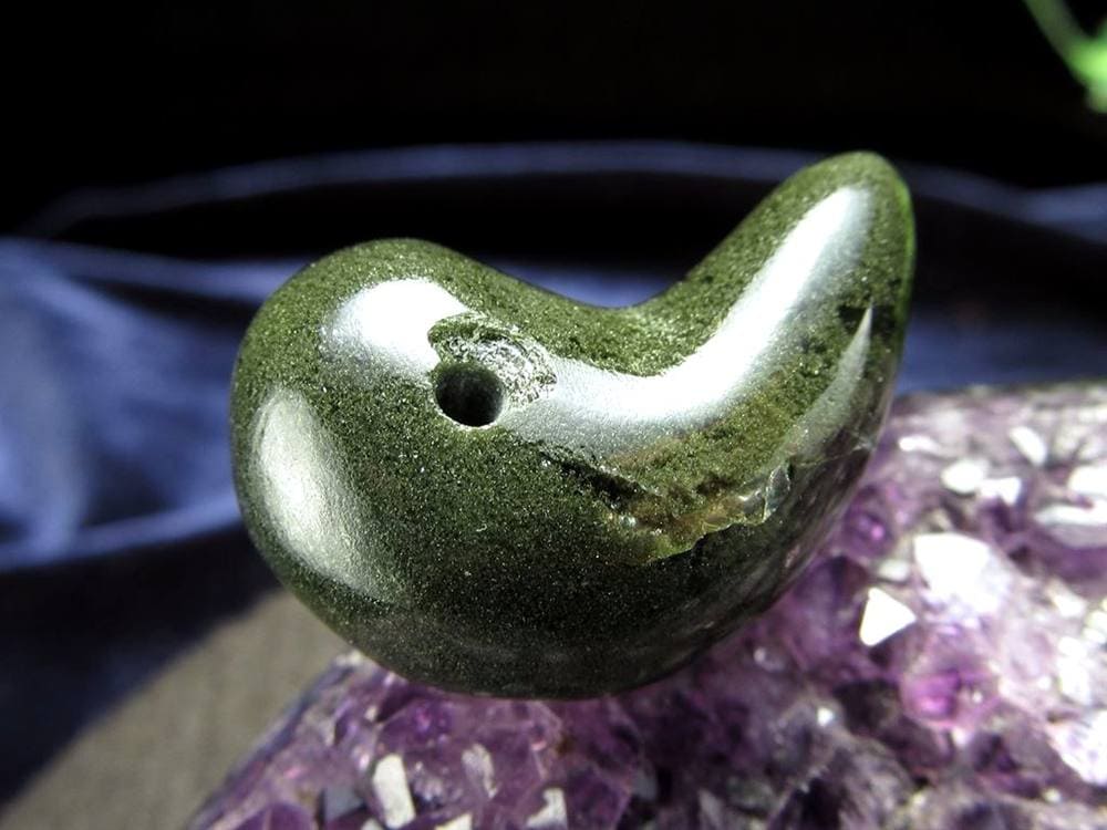 ガネーシュヒマール ヒマラヤ 水晶 勾玉 ビーズ