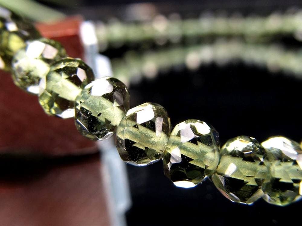 モルダバイト モルダウ石 ブレスレット 隕石 パワーストーン