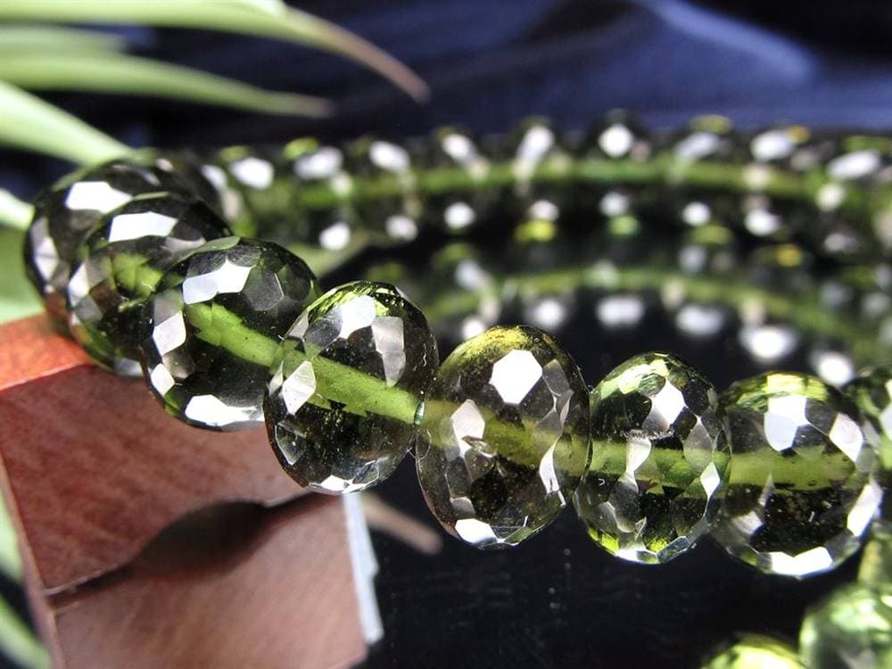 モルダバイト モルダウ石 ブレスレット 隕石 パワーストーン