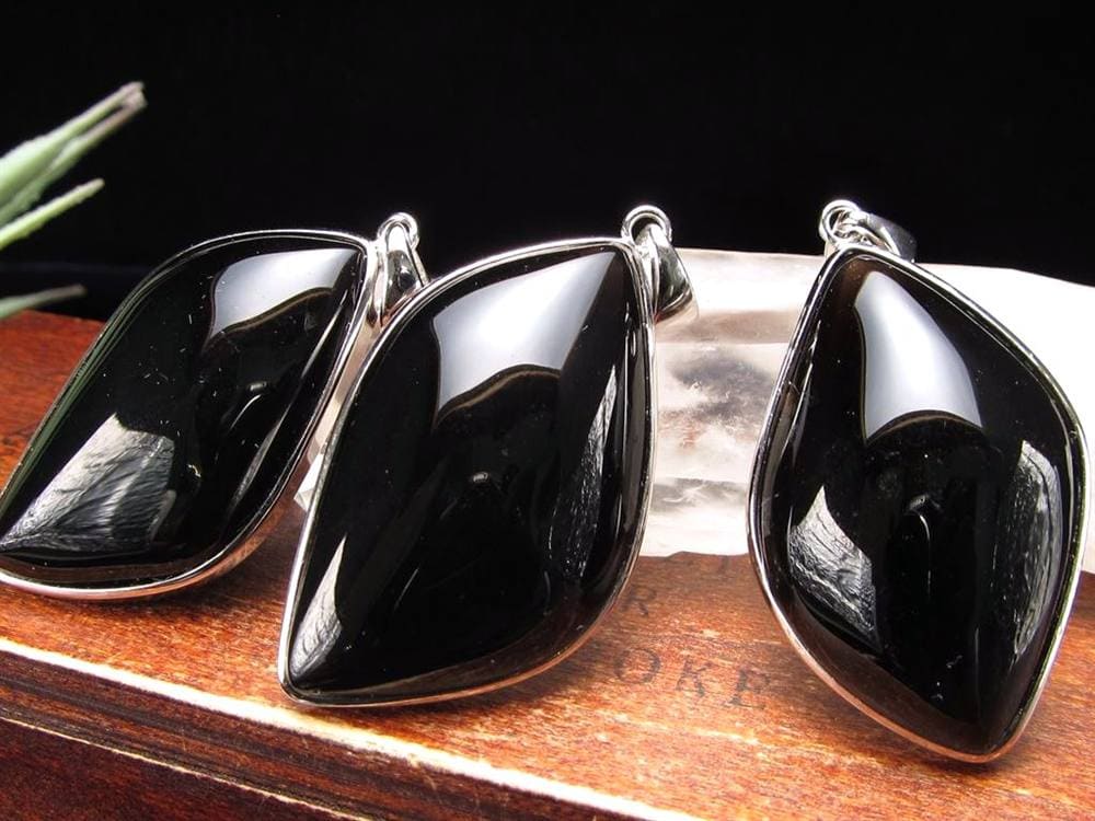 モリオン 黒水晶 チベット ペンダントトップ ネックレス