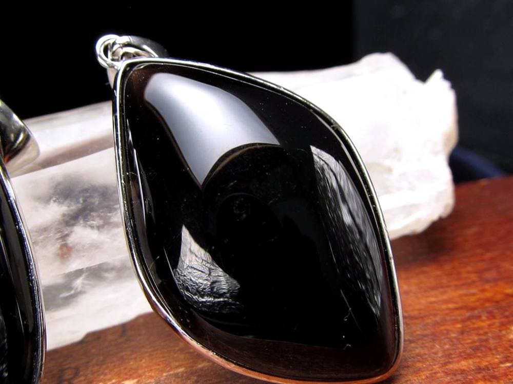 モリオン 黒水晶 チベット ペンダントトップ ネックレス