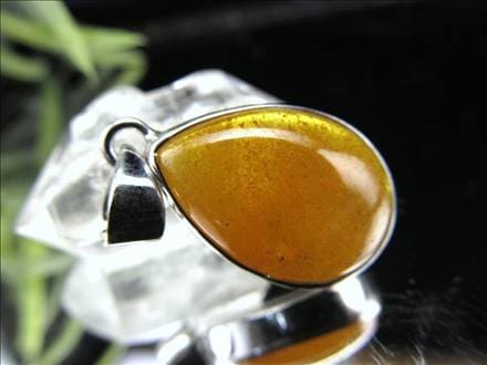 プクラジストーン ペンダント ネックレス イエロー サファイア