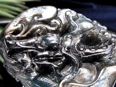 シルバーシーン ベリル 龍神 彫刻 タンブル