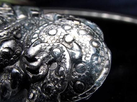 シルバーシーン ベリル 龍神 彫刻 タンブル