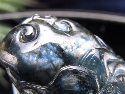 シルバーシーン ベリル 龍神 彫刻 タンブル