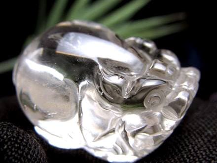 貔貅 ヒキュウ 水晶 財運 彫刻置物