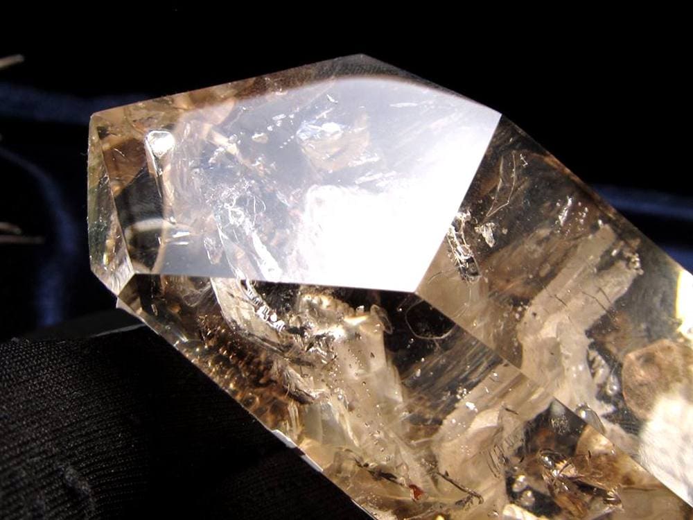 水入り水晶 エレスチャル 原石 置物 エンハイドクォーツ