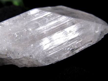 ダンビュライト 原石 天然石 ダンブリ石 パワーストーン