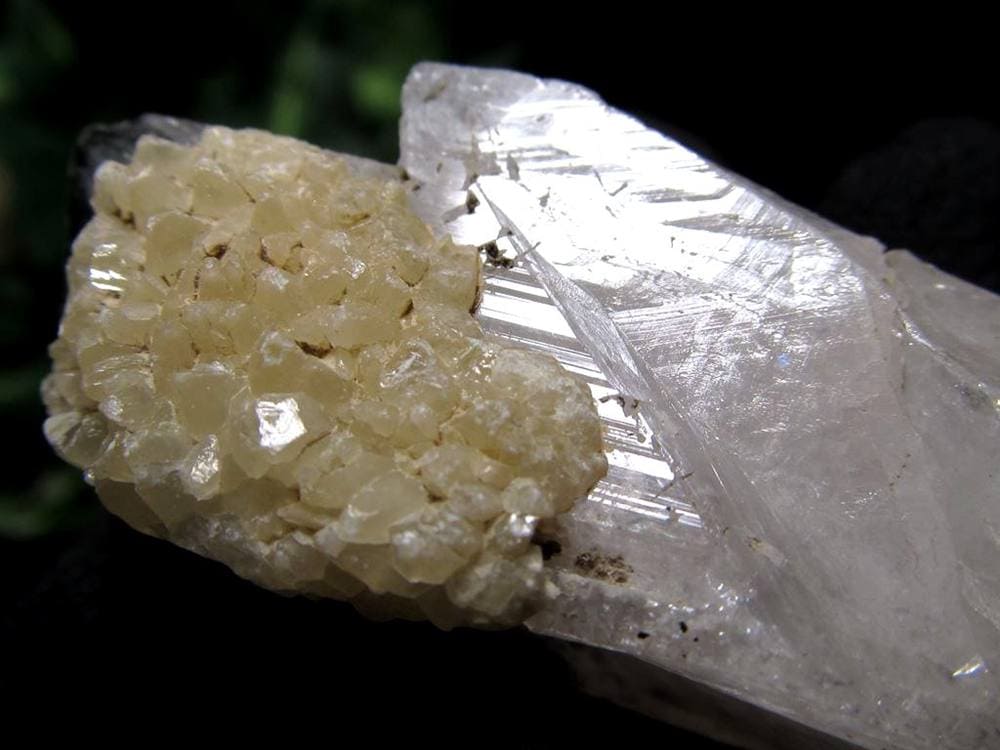 ダンビュライト 原石 天然石 ダンブリ石 パワーストーン