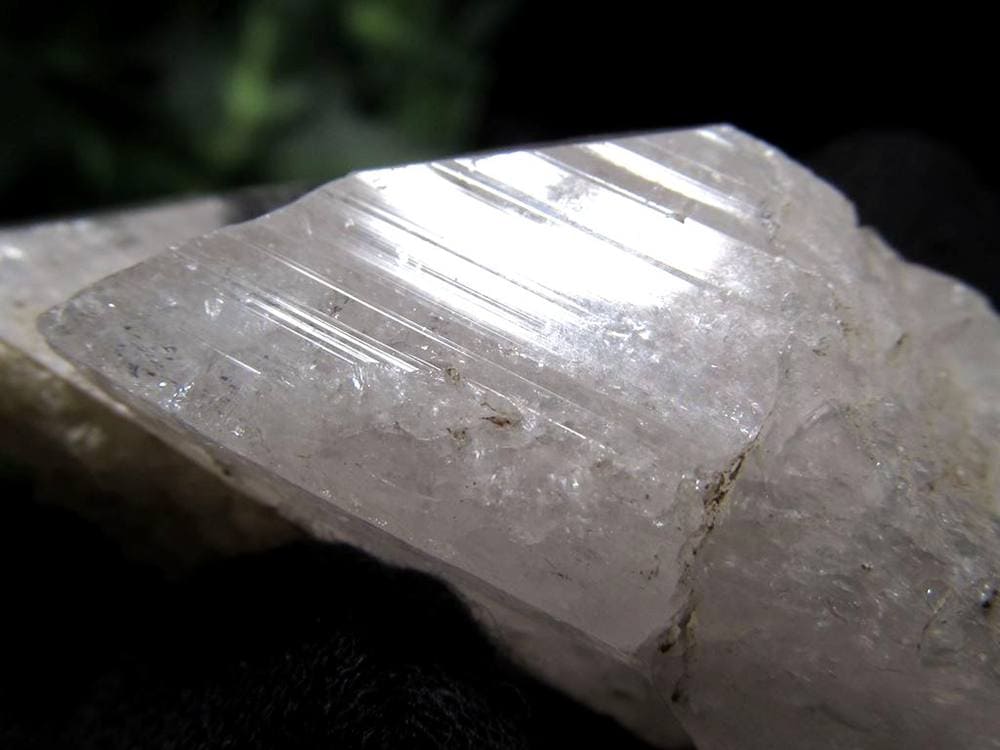 ダンビュライト 原石 天然石 ダンブリ石 パワーストーン