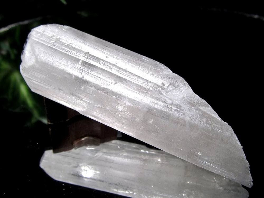 ダンビュライト 原石 天然石 ダンブリ石 パワーストーン