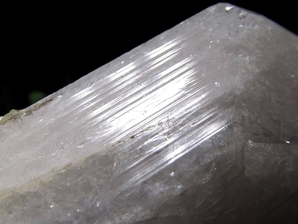 ダンビュライト 原石 天然石 ダンブリ石 パワーストーン