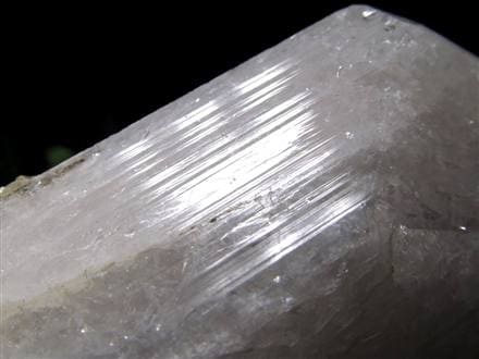 ダンビュライト 原石 天然石 ダンブリ石 パワーストーン