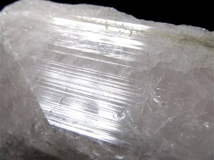 ダンビュライト 原石 天然石 ダンブリ石 パワーストーン