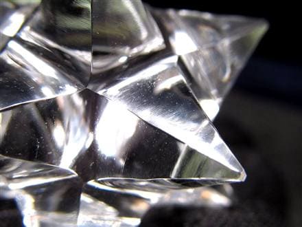 天然水晶 アステロイド 彫り 置物
