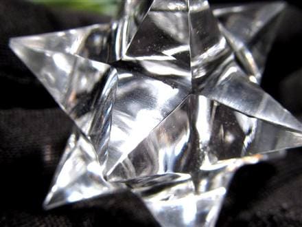 天然水晶 アステロイド 彫り 置物