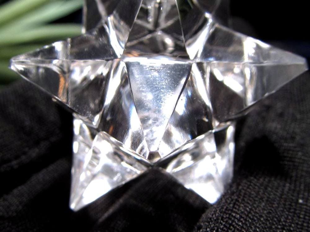 天然水晶 アステロイド 彫り 置物